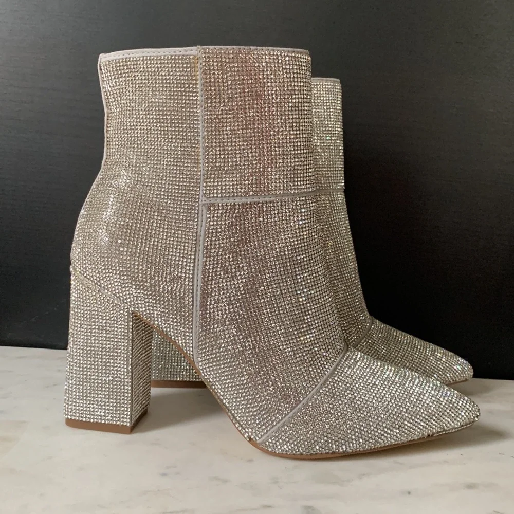 Madden Girl Flex-r Pointed Toe Block Heel Rhinestone Embellished Ankle  …